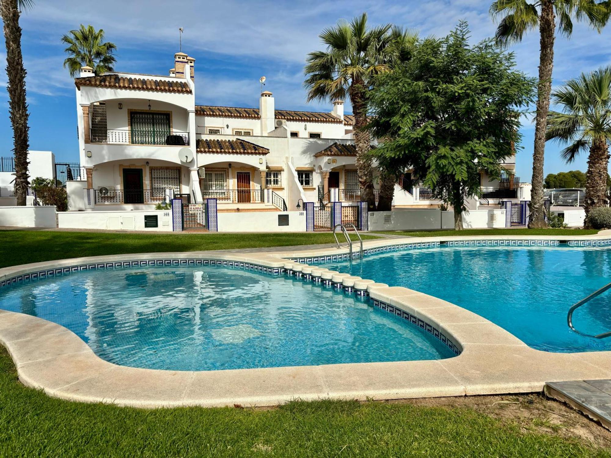 Casa Leone In Het Hart Van Villamartin 外观 照片